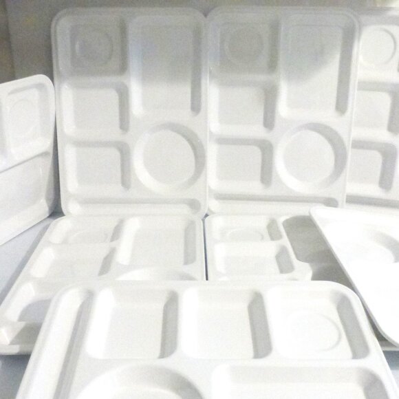 8x WHITE Texas Ware Melamine Ware DINNER TRAYS Vintage Serving Tray TV DINNER - Picture 1 of 9